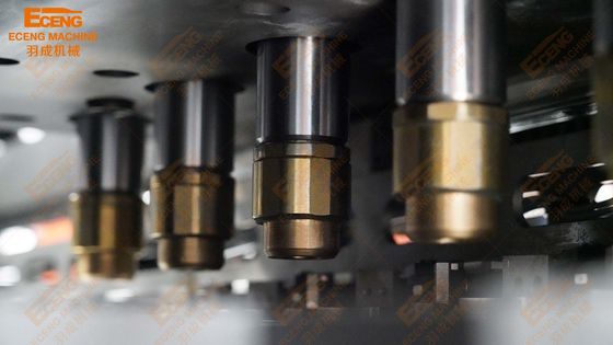 Peralatan Contoh Blow Moulding Sepenuhnya Otomatis Output Tinggi