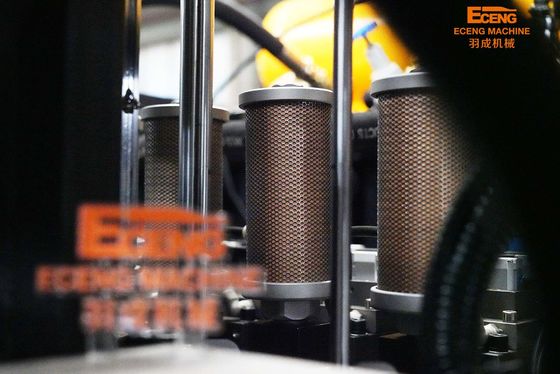 Peralatan Contoh Blow Moulding Sepenuhnya Otomatis Output Tinggi