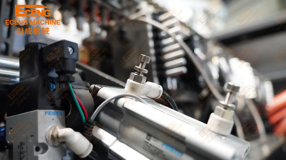 K6 12000BPH Mesin Botol Linear Berkecepatan Tinggi 6 Rongga Untuk Efisiensi Tinggi