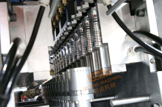 Mesin Blow Molding 12 Rongga K12 Sepenuhnya Otomatis Dengan 26000BPH Untuk Botol PET