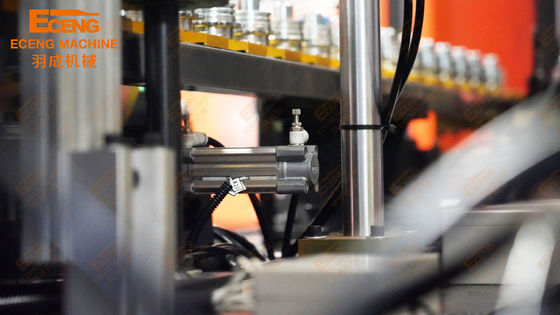 Otomatis 4 rongga mesin cetak pet peregangan Untuk produksi botol 2L 4000BPH