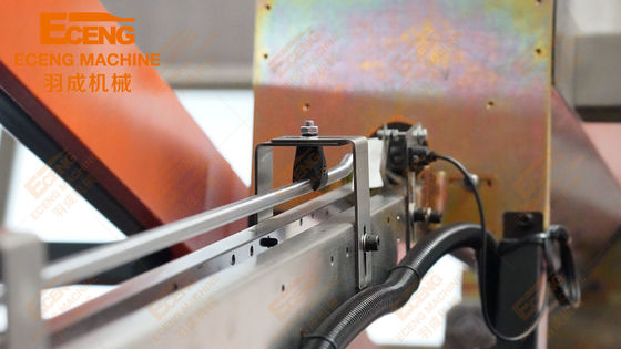 4000BPH PET Blowing Moulding Machine 4 Cavity Dengan Teknologi Canggih