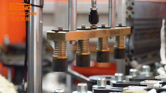 4000BPH PET Blowing Moulding Machine 4 Cavity Dengan Teknologi Canggih
