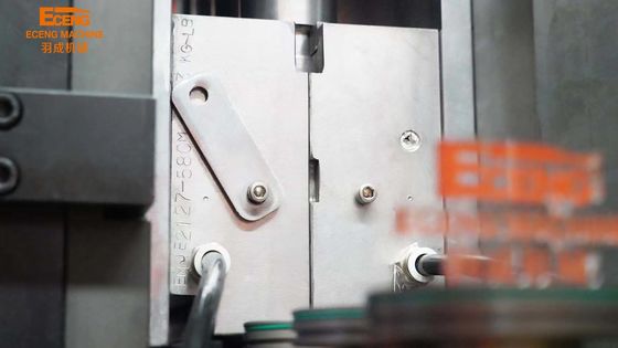 J4 4 rongga Stretch Blow Molding Machine meningkatkan produksi toples makanan