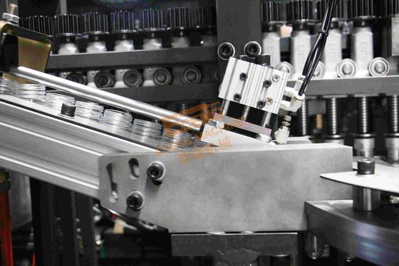 12 rongga Stretch Blow Moulding Machine sepenuhnya otomatis 26000 BPH