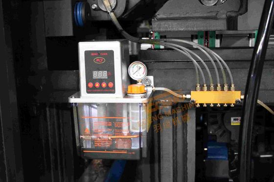12 rongga Stretch Blow Moulding Machine sepenuhnya otomatis 26000 BPH