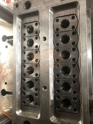 Cetakan Preform Injeksi Plastik PET 4Cr13 Stainless Steel 12 Rongga