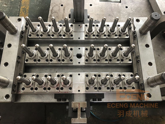 4Cr13 SS PET Botol Cetakan 730x450x480mm Injection Moulding