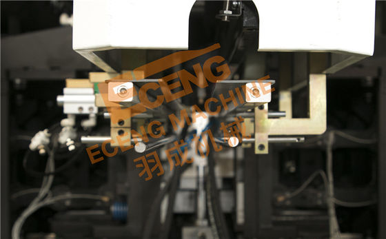 K8 Sepenuhnya Otomatis PET Stretch Blow Moulding Machine 8 Rongga