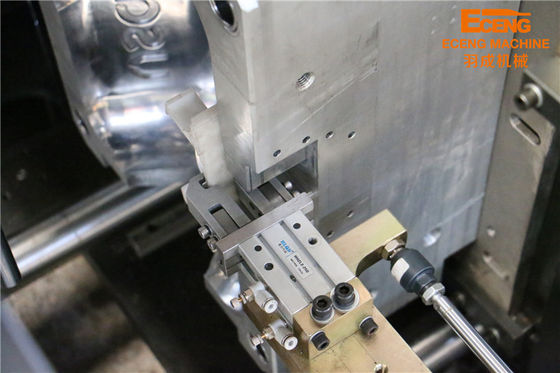 KB1 PET 5 Galon Botol Blow Moulding Machine 6000KG Hemat Energi