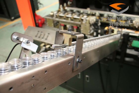 Orange 4 Rongga PET Blowing Machine 6000bph Stretch Blow Moulding