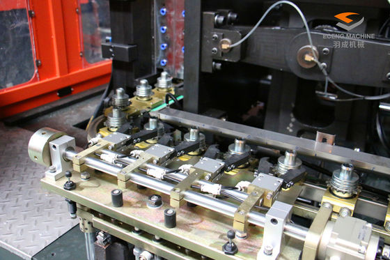 2000ml PET Stretch Blow Moulding Machine Pembuat Botol 3900KG