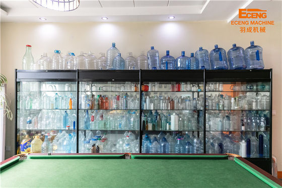 PLC Terkendali Mesin Peniup Botol PET Sepenuhnya Otomatis 2.25 * 1.6 * 1.7m