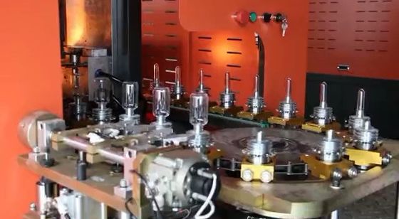 Mesin Cetak Botol Plastik Injeksi Eceng H2 PET 380V / 50HZ